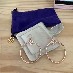 Tory Burch Hoop Earrings in Rose Gold